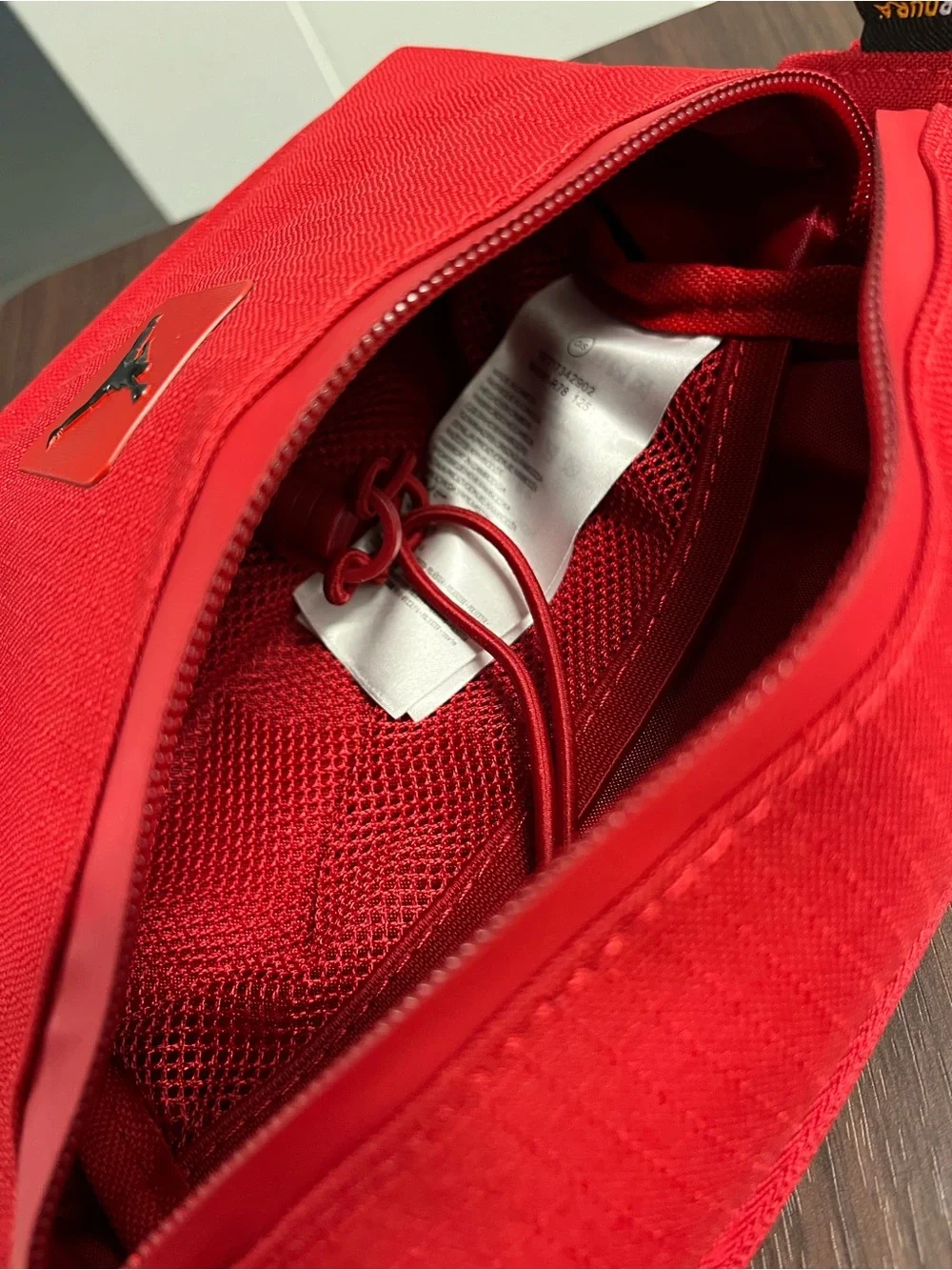 Jordan Franchise Crossbody Bag 2L Gym Red CORDURA MA0901-R78 NWT